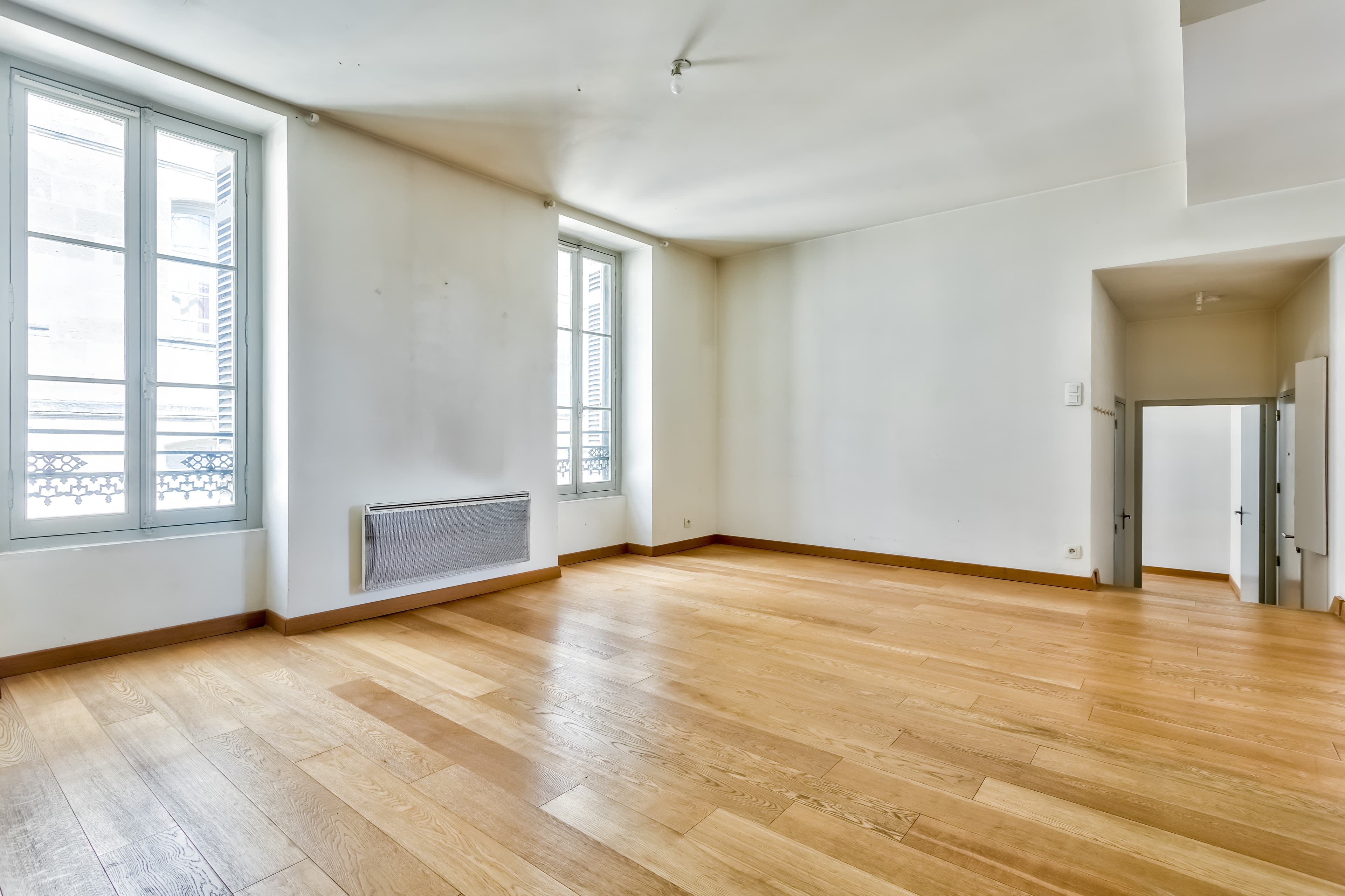 3 PIÈCES 61.14 M² CENTRE HISTORIQUE - SAINT-MICHEL -APPARTEMENT TYPE DUPLEX