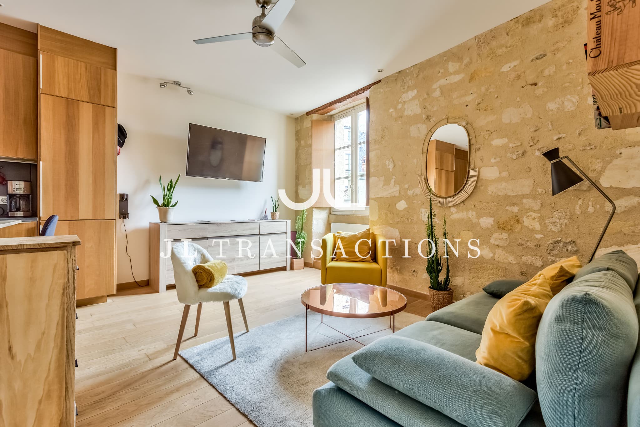 Appartement 2 pièces en parfait état - 37.44 m² - Quartier Saint-Pierre