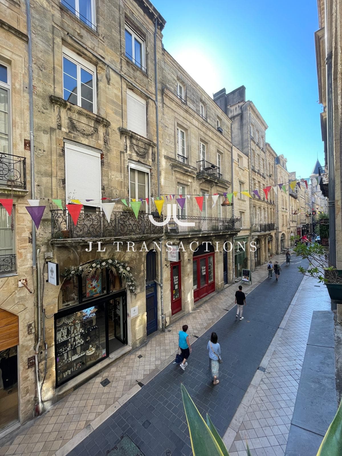 Rue Saint-James - Appartement 1 pièce - 23,3m²