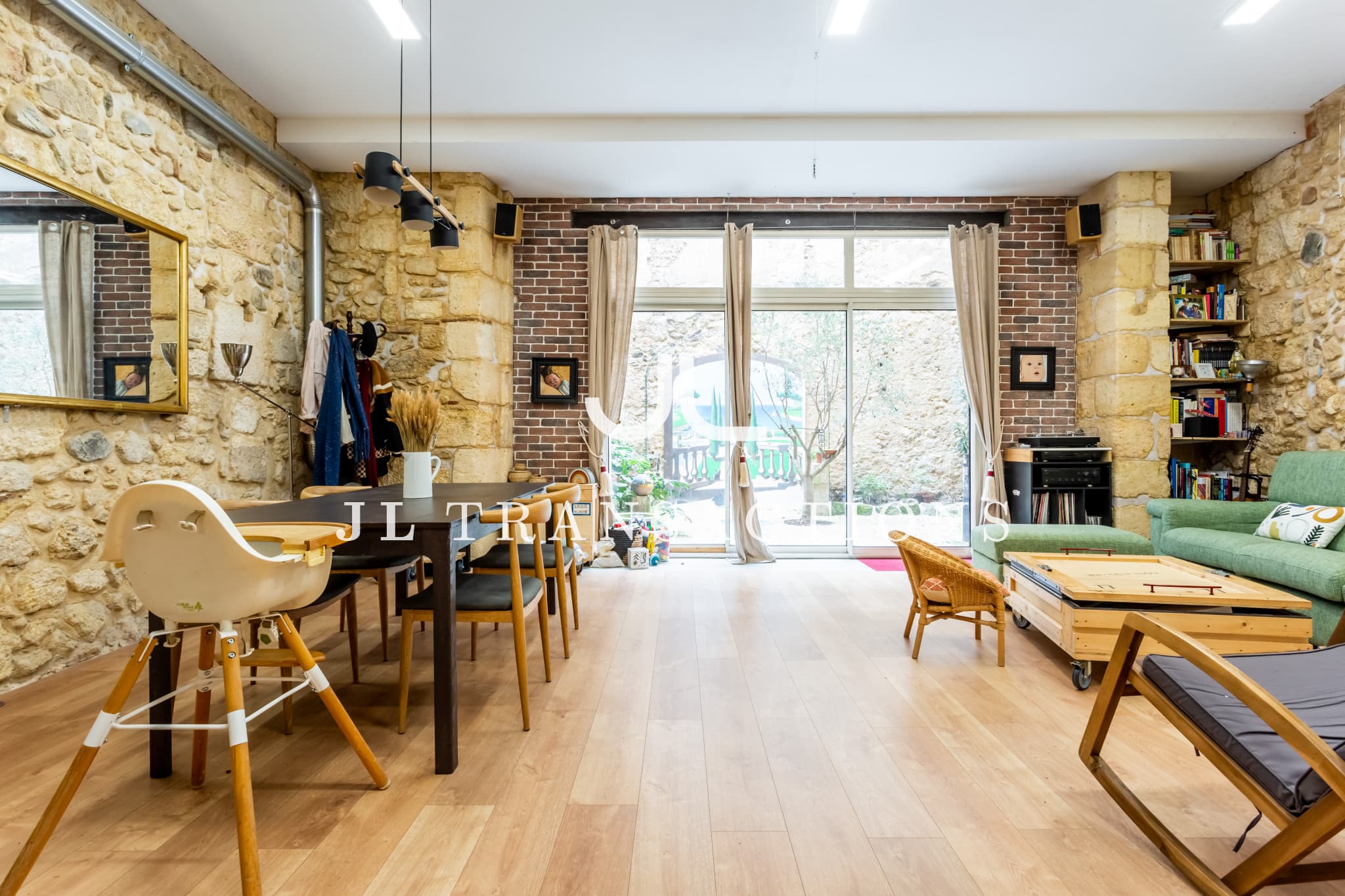 Saint-Paul - Loft de 101,14m² avec jardin - Idéal Bureaux ou Profession Libérale