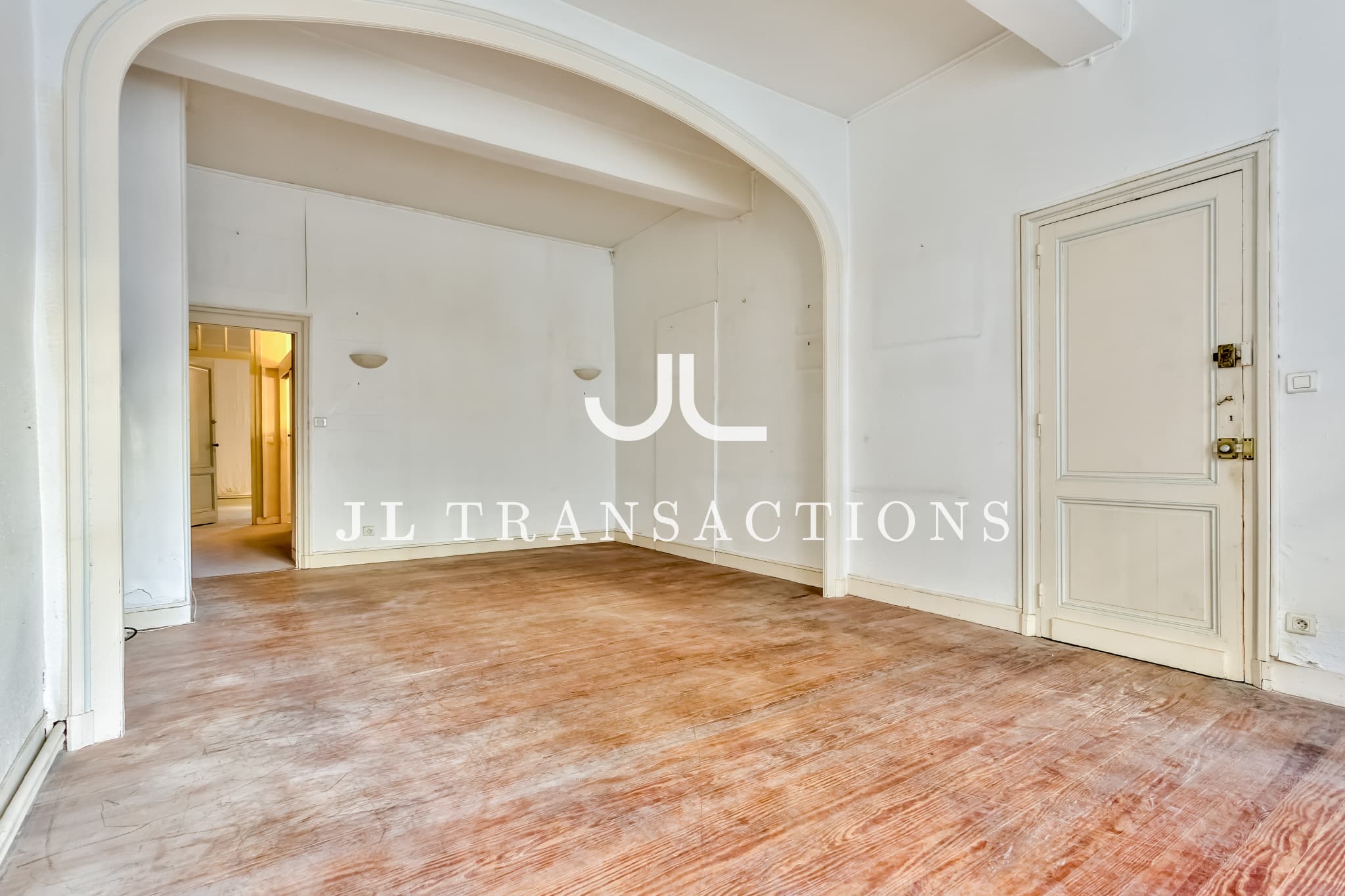 Palais Gallien - Appartement 2 pièces 81m² en rez-de-chaussée