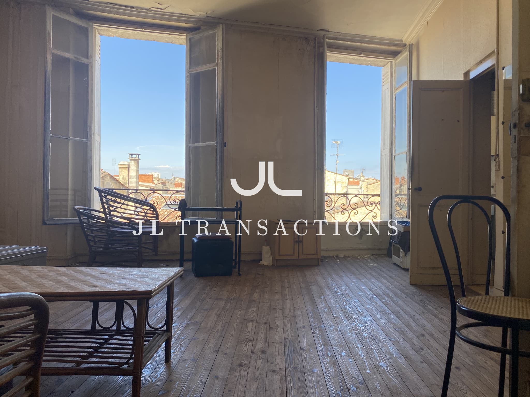 Chartrons - Appartement 2 pièces à rénover - 50,81m²